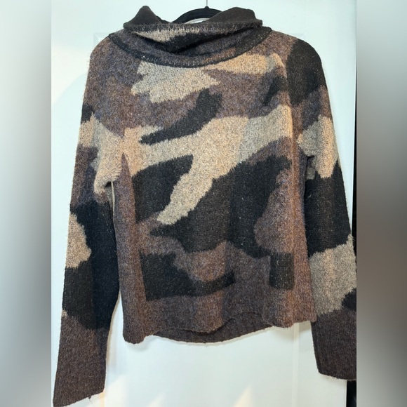 RD style Cowl-Neck Cowl Neck Sweater - Picture 1 of 4